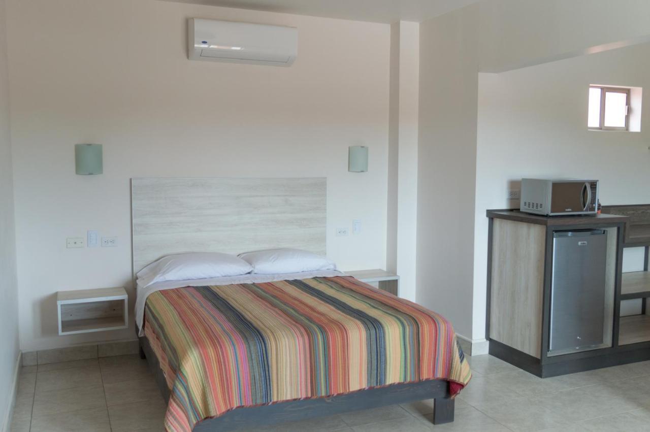 Nuevo Casas Grandes Magnolias Suites Hotel מראה חיצוני תמונה