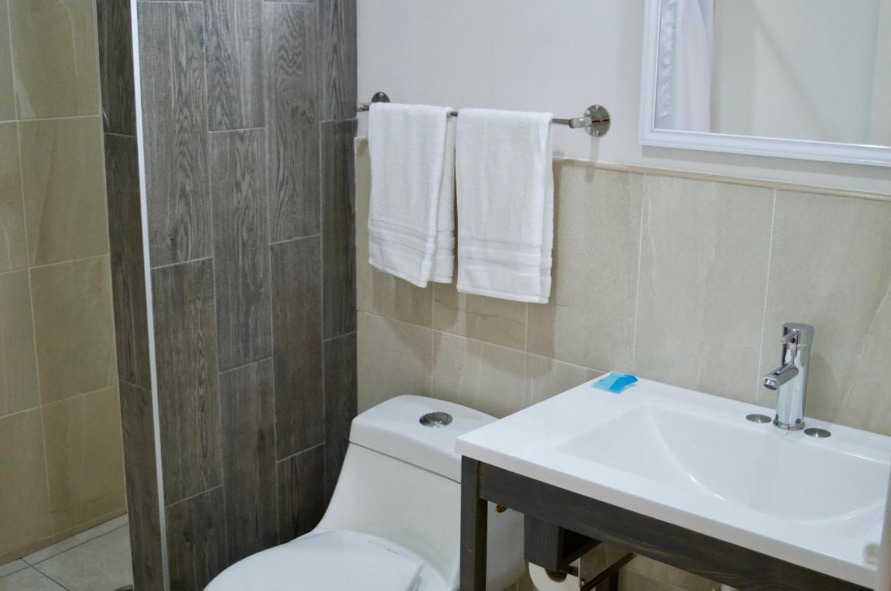 Nuevo Casas Grandes Magnolias Suites Hotel מראה חיצוני תמונה