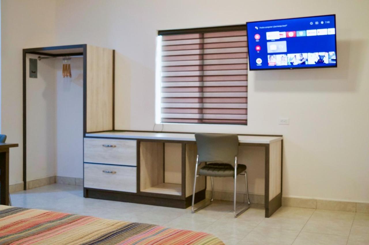 Nuevo Casas Grandes Magnolias Suites Hotel מראה חיצוני תמונה
